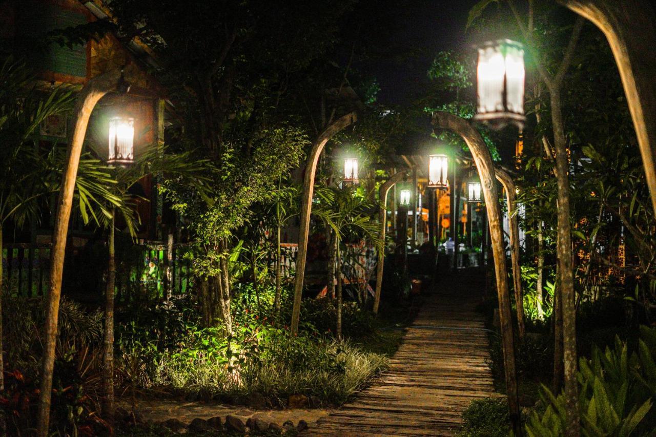 La Luna Resort Yogyakarta Sleman  Exterior photo